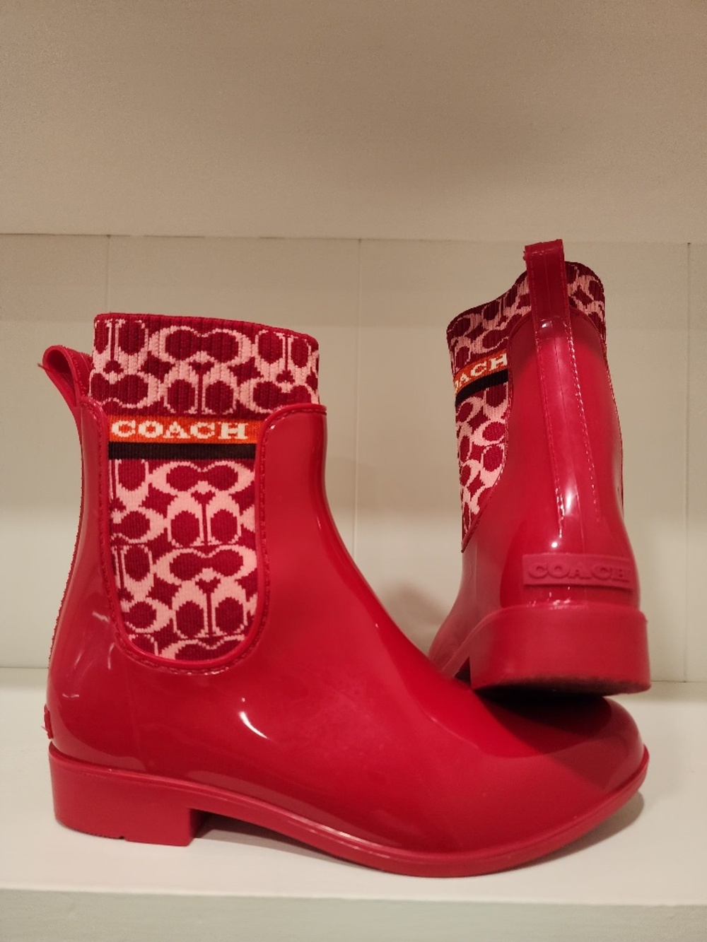 Coach Rivington Candy Apple Red Logo Rubber Ankle Rain Boots Size 6 36.5